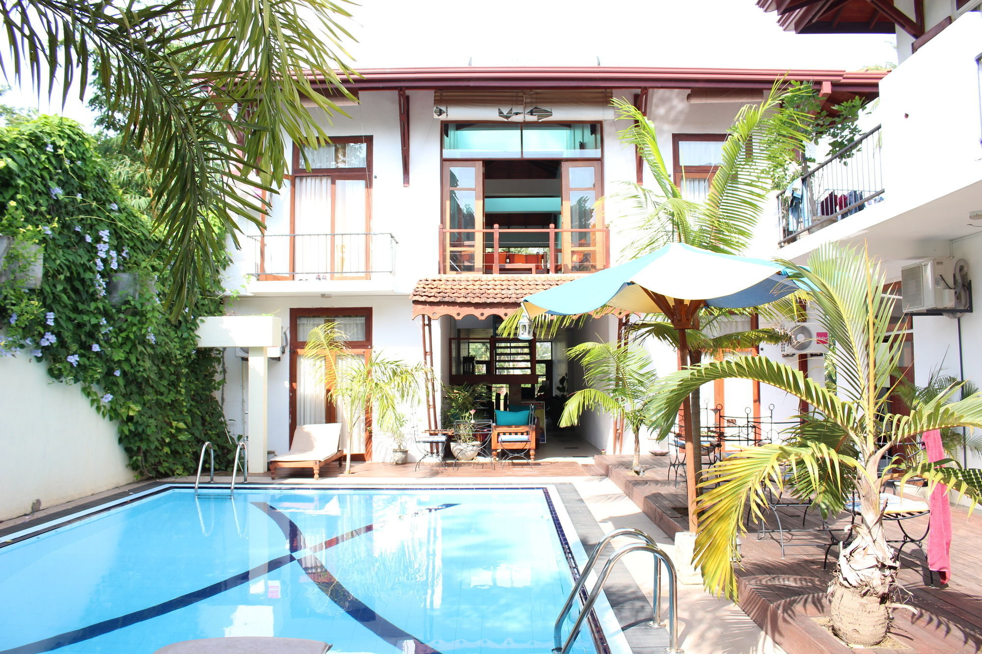 วิลลา กาปูรุ Hotel เนกอมโบ ภายนอก รูปภาพ